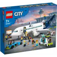 LEGO® City: Putnički avion (60367)