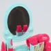 Beauty set s toaletnim stolićem s ogledalom i šminkom u kutiji za pohranu