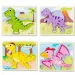 Drvena slagalica oblika dinosaura u nekoliko verzija